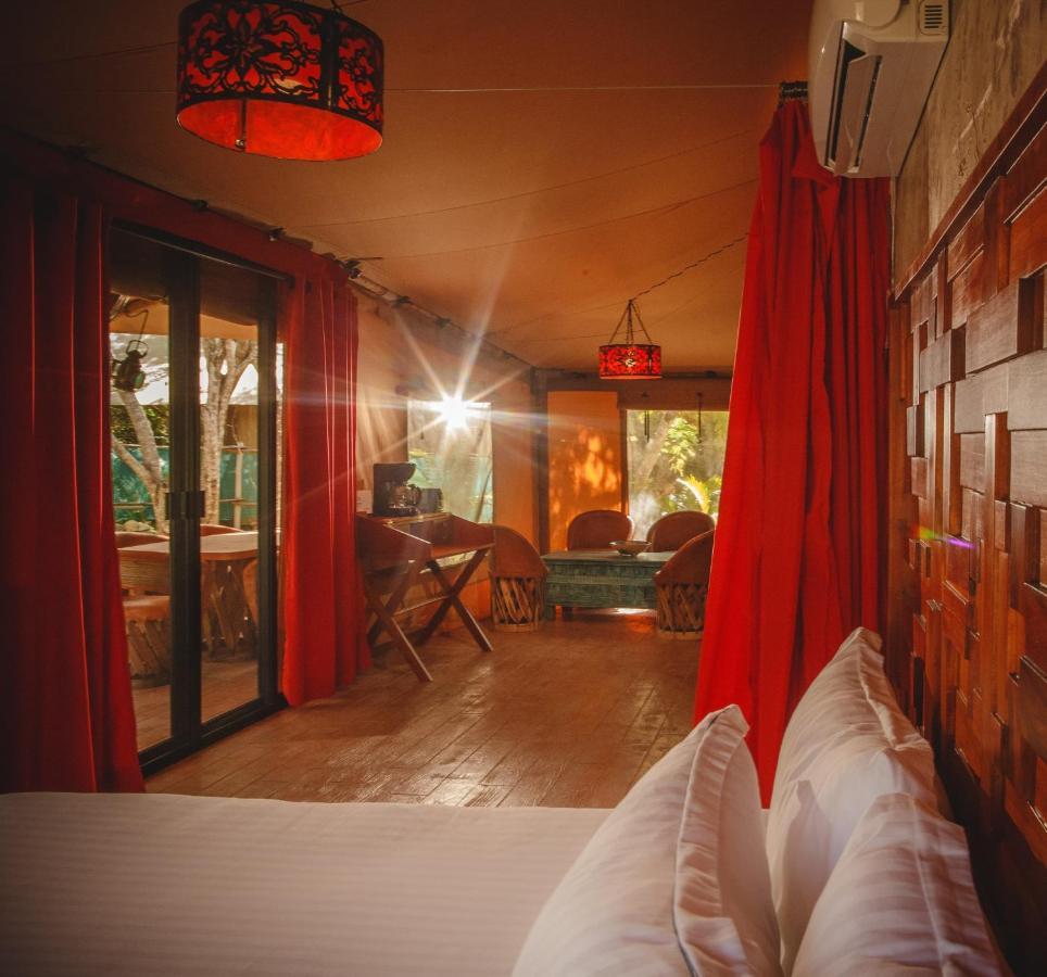 Serenity Authentic Glamping Tulum (Adults Only) 스뿌하 외부 사진